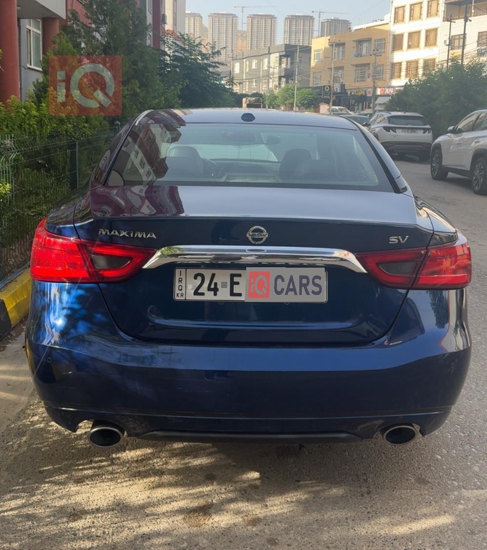 نيسان ماكسيما